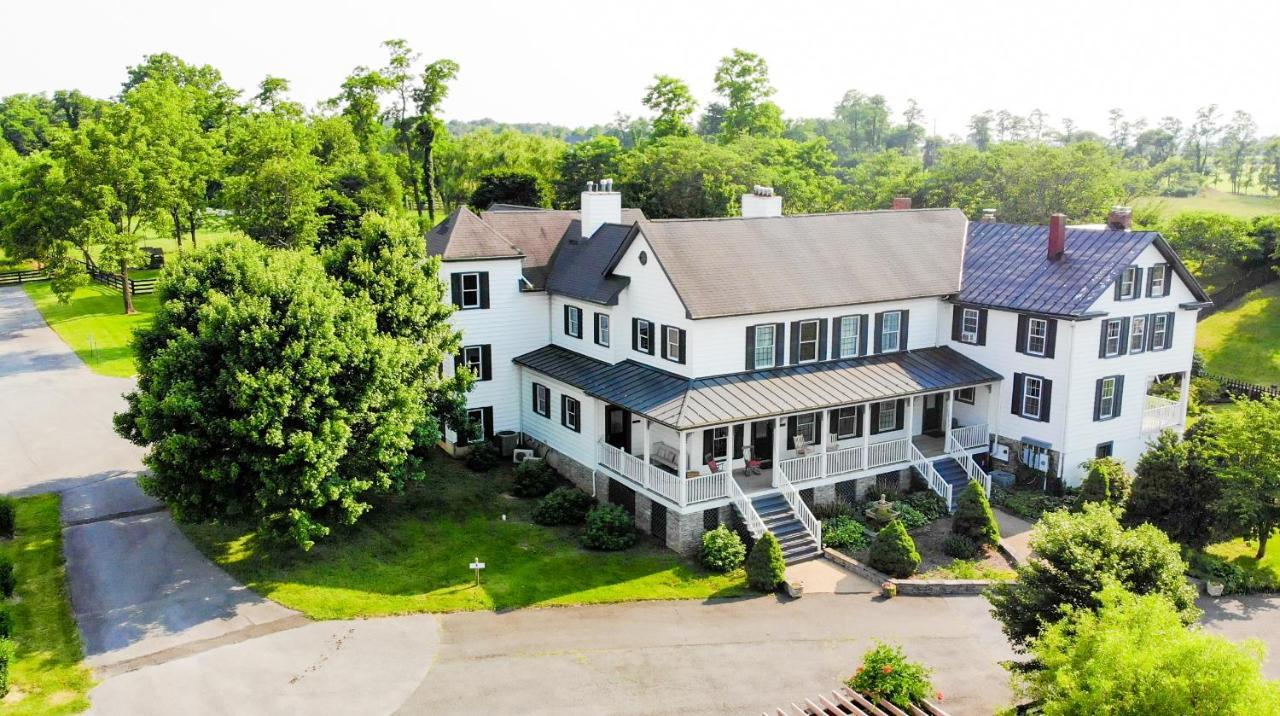 לינה וארוחת בוקר Purcellville The Manor At Airmont מראה חיצוני תמונה